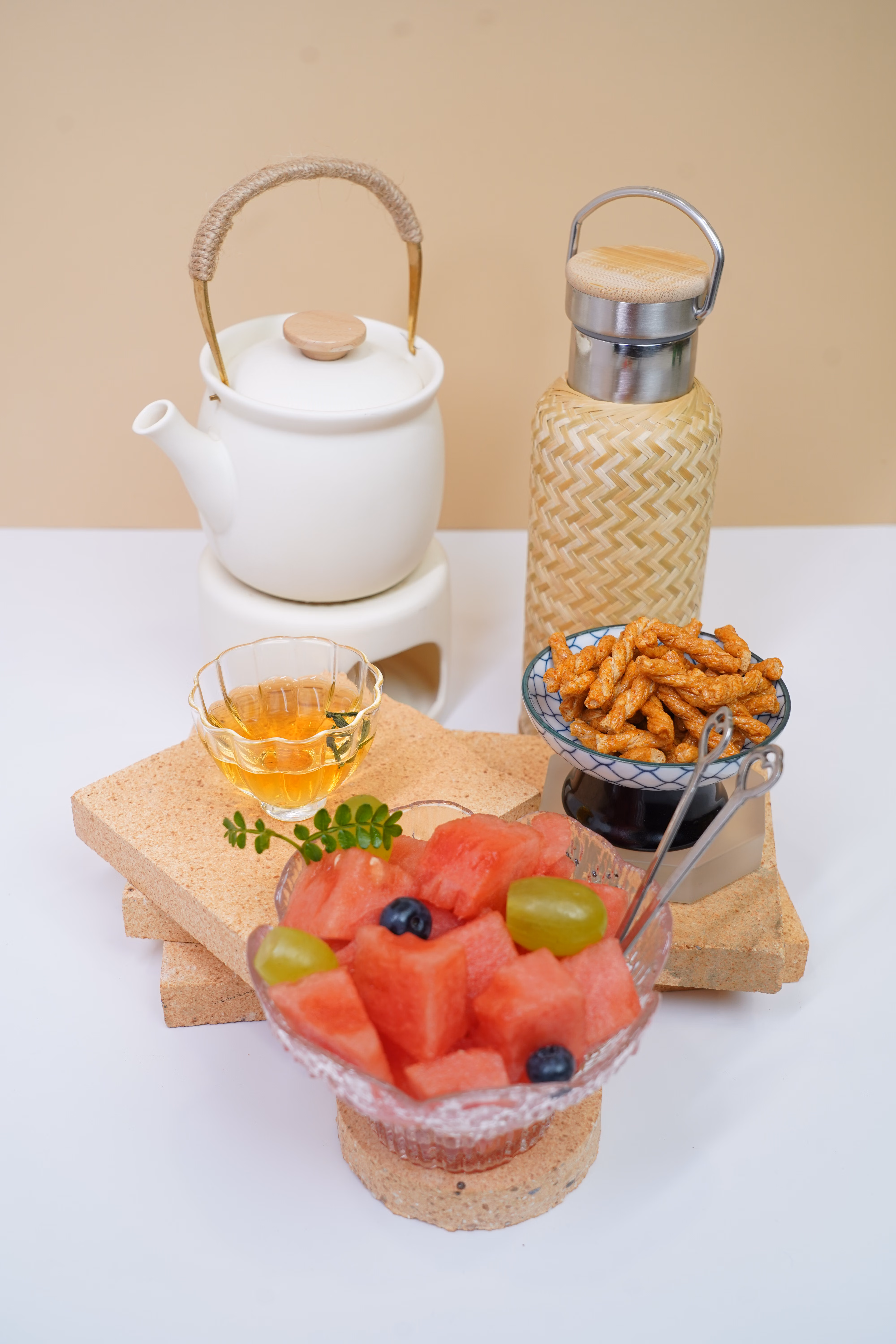 日照绿茶新吃法绝了！茶叶水饺炸茶叶，香翻天